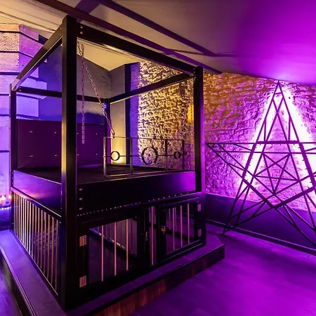 Cherie Cherry - Romantic And Bdsm House Briey Exterior photo